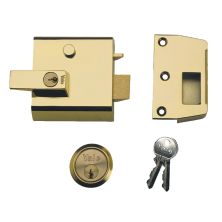 YALE No.1 & No.2 Auto Deadlocking Nightlatch