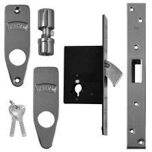 Banham M2002 Deadlock