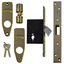 Banham M2002 Deadlock