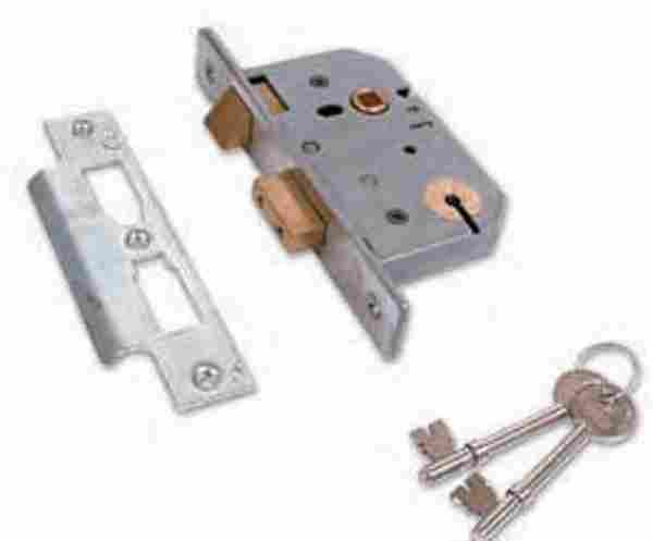 Union Masterkeyed 3 Lever Mortice sashlock (2237)
